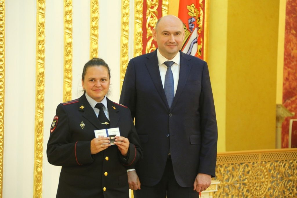    Сто молодых людей получили памятные знаки «Золотая молодёжь Оренбуржья» Антон Пичурин