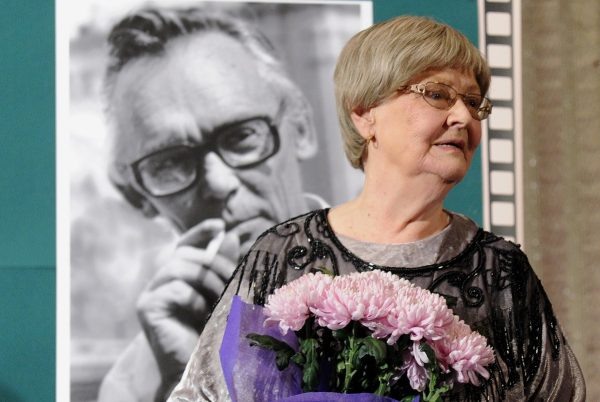 Бриллиантовая жена: почему Нина Гребешкова хотела развестись с Леонидом Гайдаем  📷
