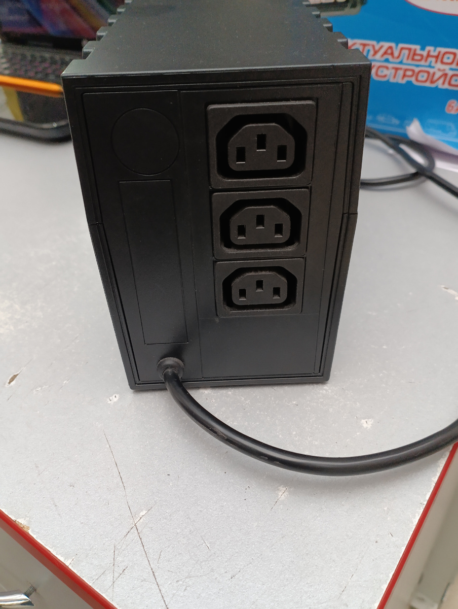 Источник бесперебойного питания Powercom Raptor RPT-800A