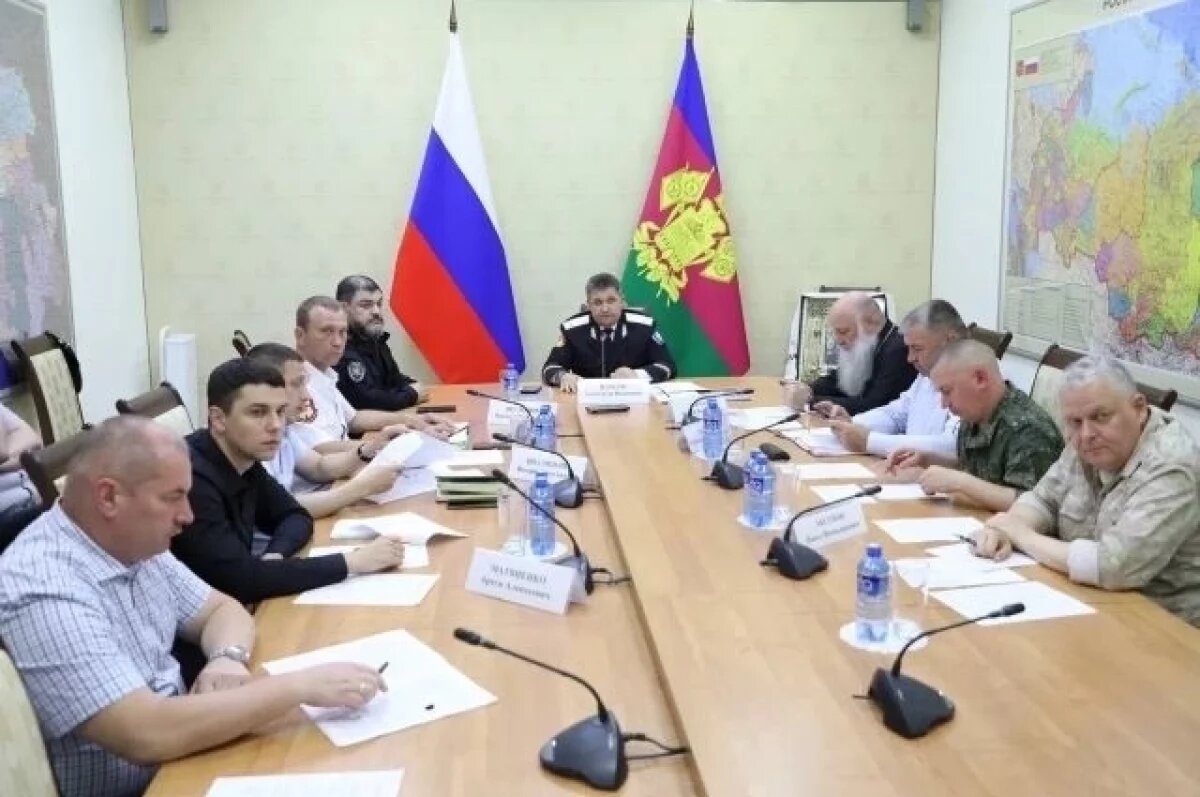    На Кубани обсудили участие казаков в государственной службе