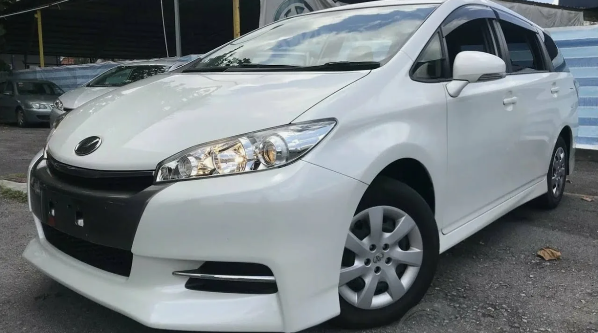 Toyota Wish 2017