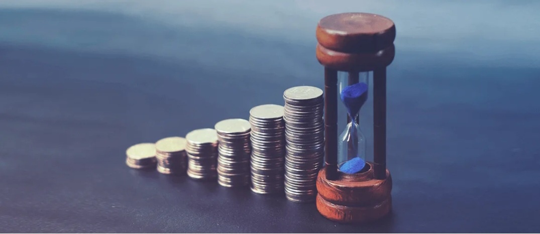 Время убегает как песок в этих часах,-- взято из интернета с целью ознакомления. 