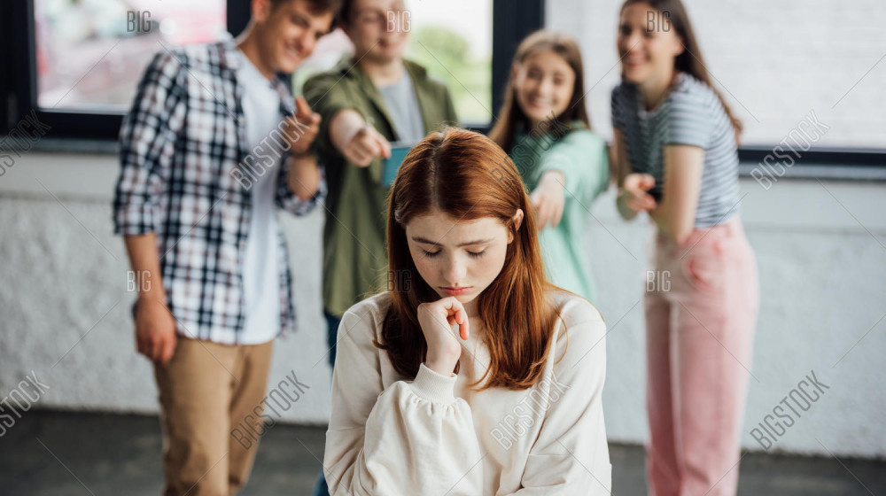    Почему подростки снимают издевательства на видео