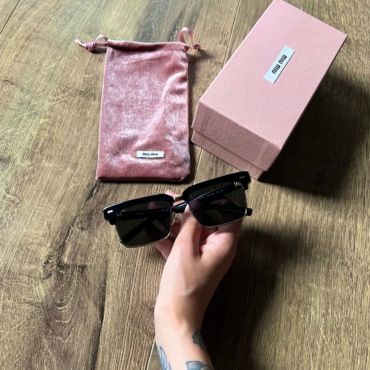 Нравится такая форма, она будет актуальна всегда