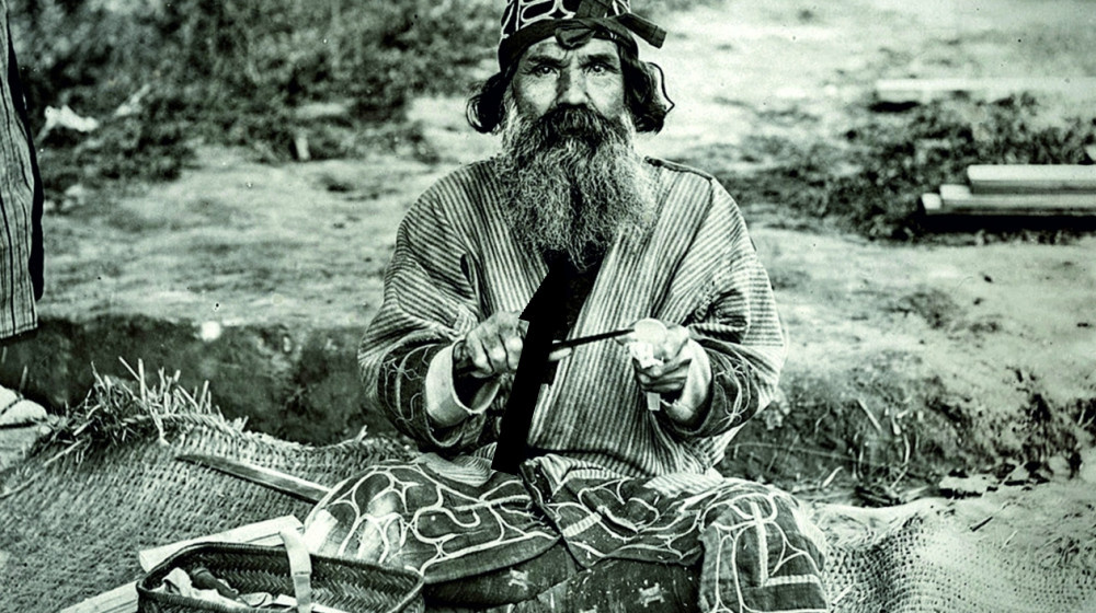    Тайна айнов древний народ который не вписывается в историю Японии