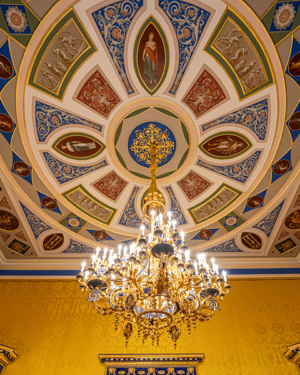 Лионский зал