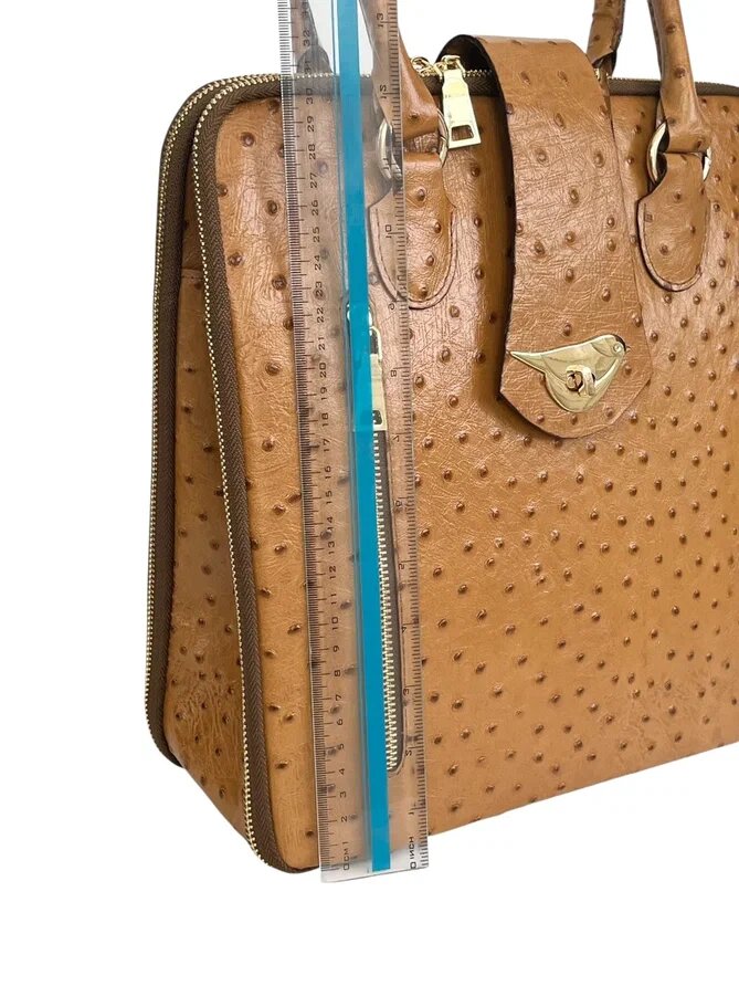 Кожаная сумка "Нея-20". Ателье Ирины Берзиной. Смотри галерею.