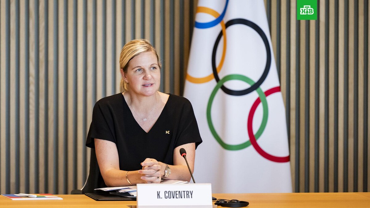    JEAN-CHRISTOPHE BOTT / EPA / TASS