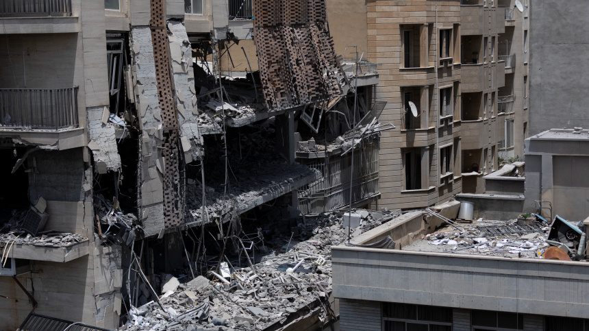    Фото: www.globallookpress.com/Sobhan Farajvan; 5-tv.ru