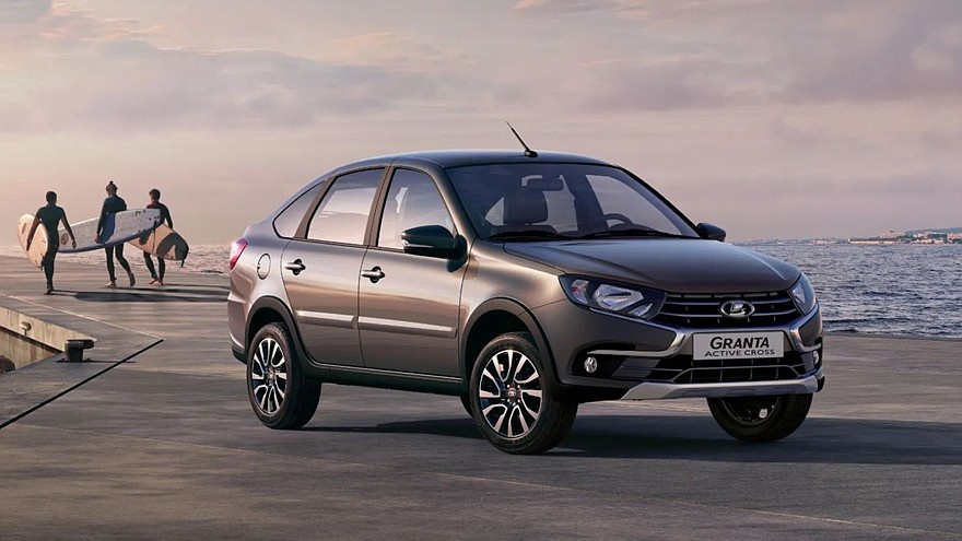    На фото: Lada Granta Active Cross