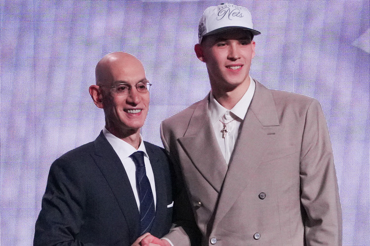    Адам Сильвер (слева) и Егор Дёмин / фото: Sun Yuxuan, XinHua, globallookpress.com