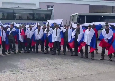    Ещё одна группа российских военнопленных вернулась домой