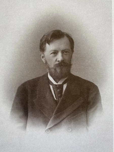 Инженер и архитектор Владимир Григорьевич Шухов (1853—1939).
