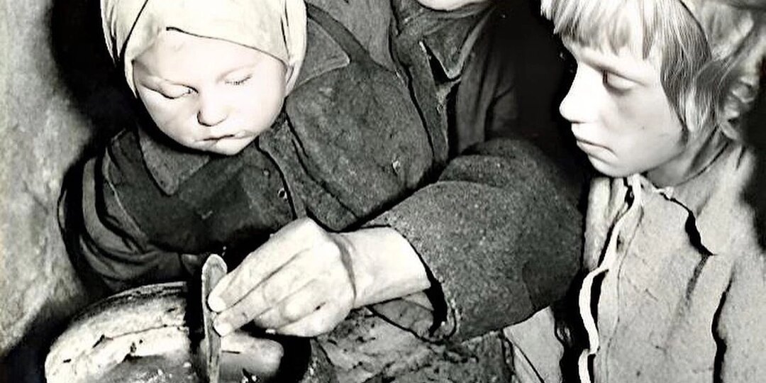 "Бабушка, зачем ты кормишь немцев?" История маленькой Веры и её блокадного детства