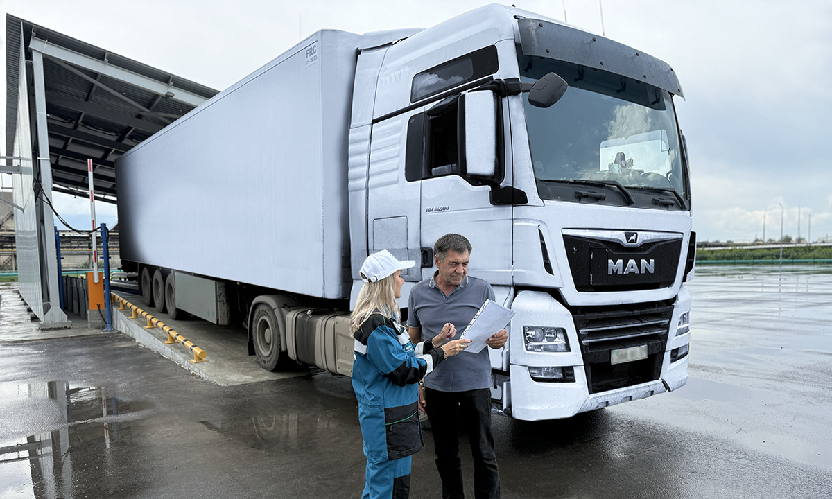 Терминал для большегрузов решает множество вопросов, связанных с логистикой предприятия / Фото Евгения Тюргашкина