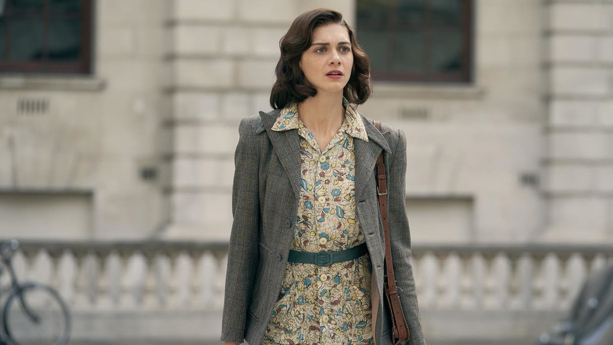 кадр из сериала "Изменники"