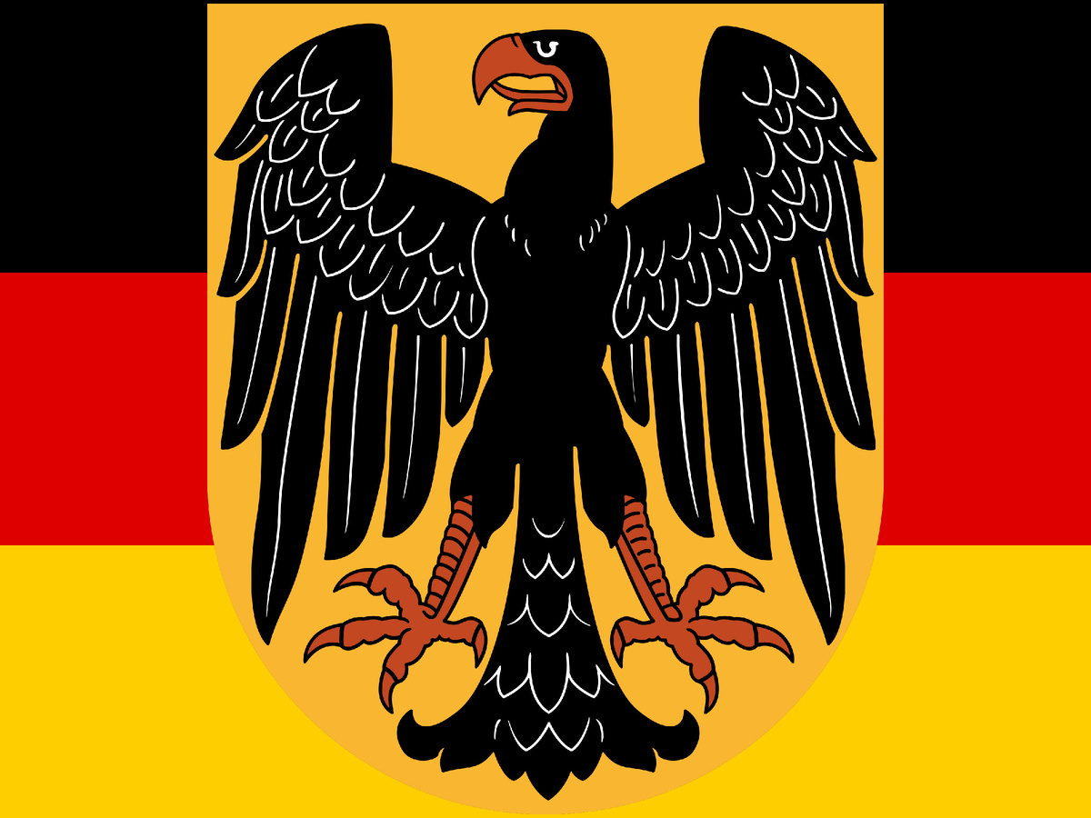 Герб Веймарской республики на фоне флага.