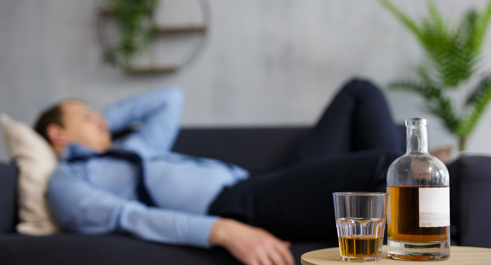 Алкоголь и мозг: что на самом деле происходит после рюмки