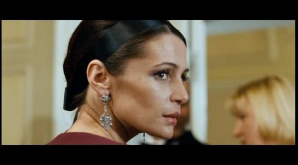 Оксана Фандера в фильме "Красный жемчуг любви"