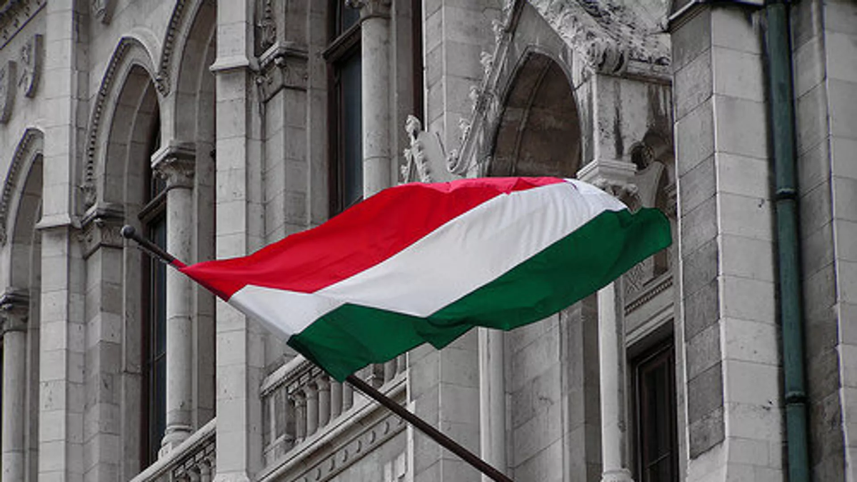 CC BY 2.0 / Neilhooting / Parliament Building, Budapest