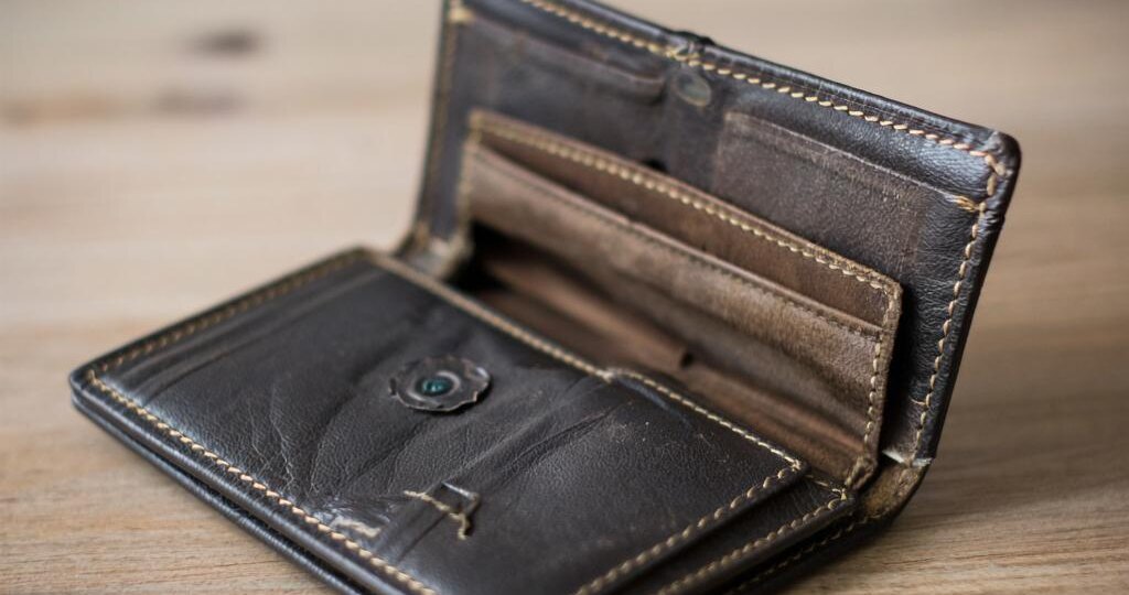 Как перестать быть бедным!