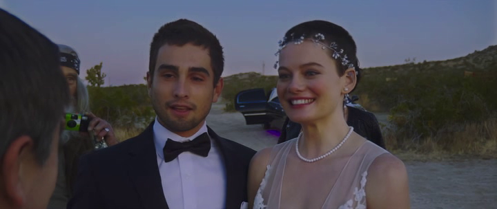 Такая милая пара! Грабители, взломщики, шатажисты и просто хорошие люди! Кадр из фильма.