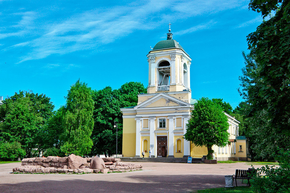 https://vyborg.travel/sobor_petra_pavla