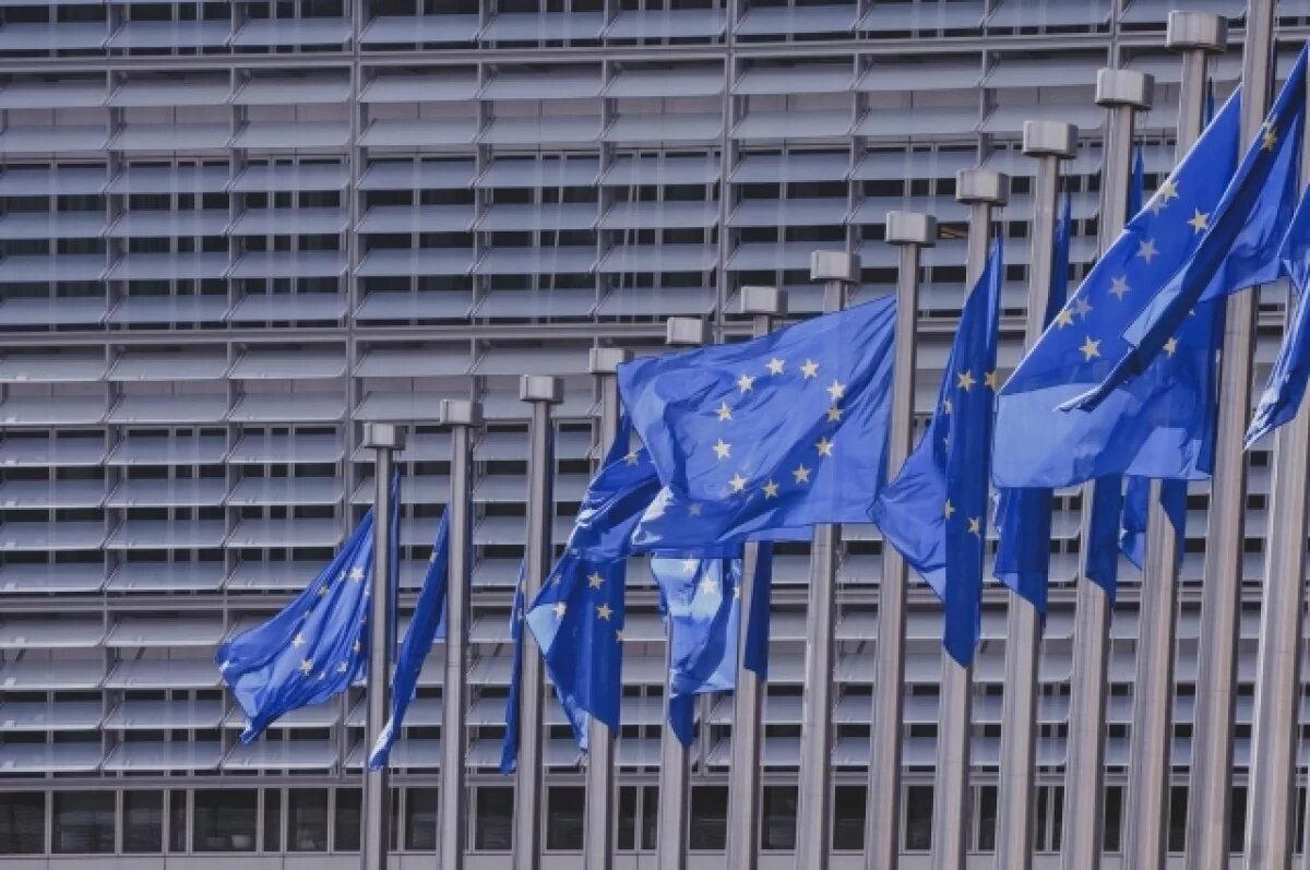    AFP: страны ЕС договорились продлить санкции против РФ еще на полгода