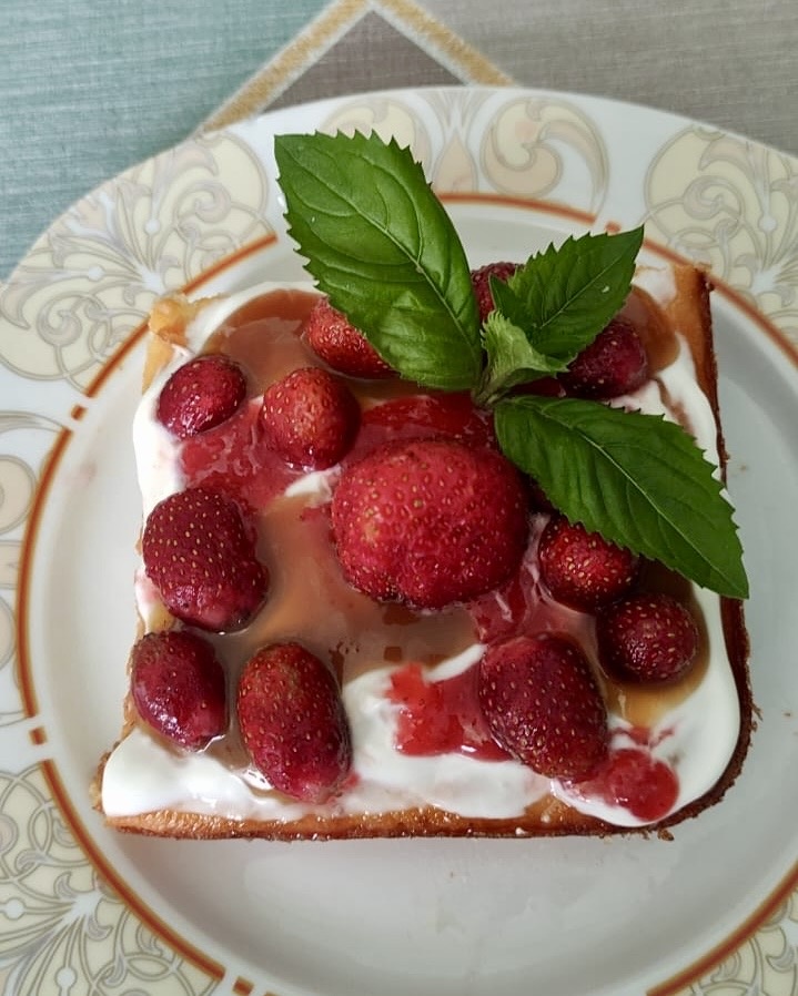 С творожной запеканкой и карамелью)