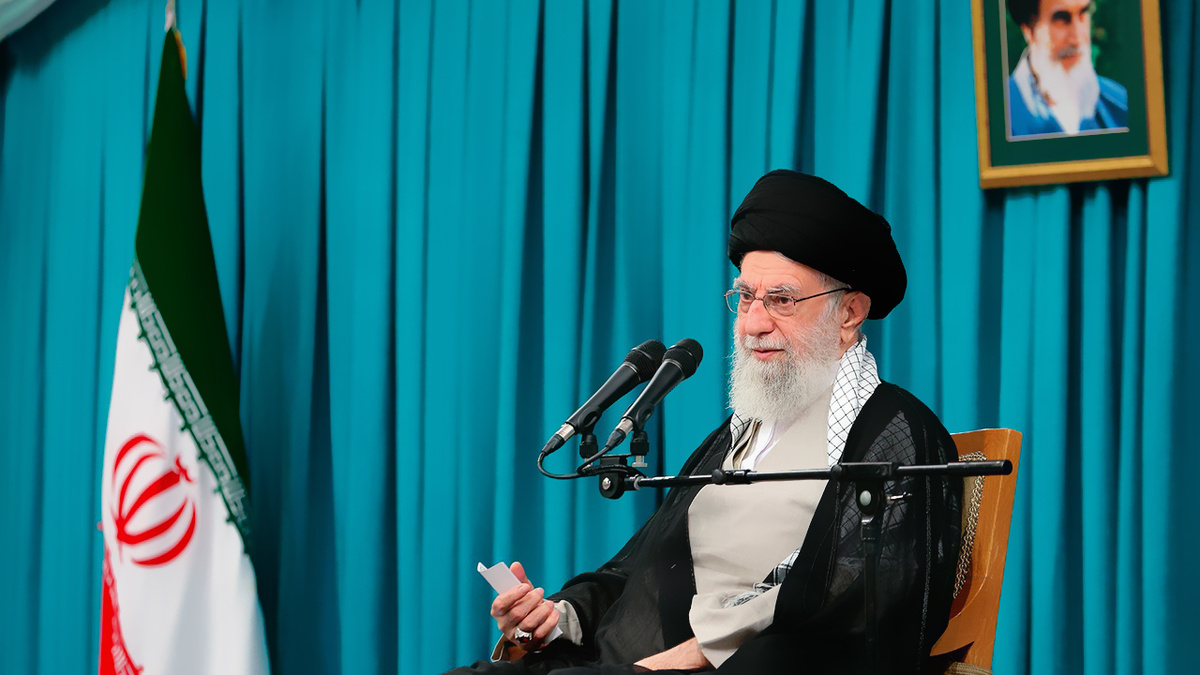 Али Хаменеи