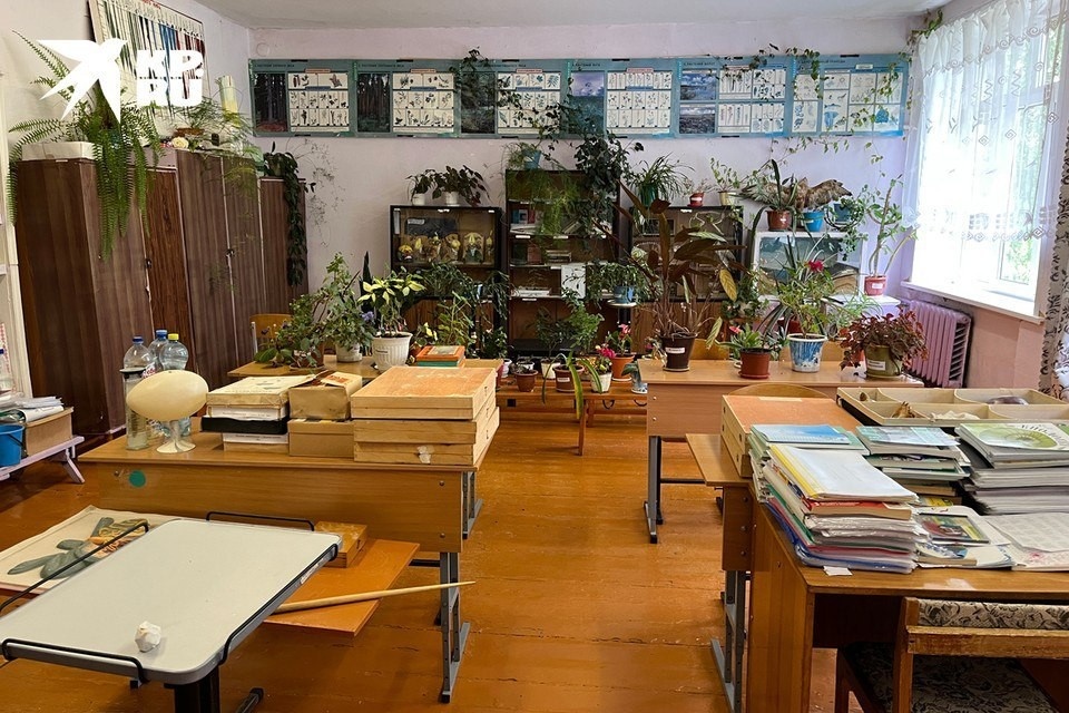    Жителям мордовского села посоветовали больше рожать, чтобы не закрывали школу. Владимир ВОРСОБИН