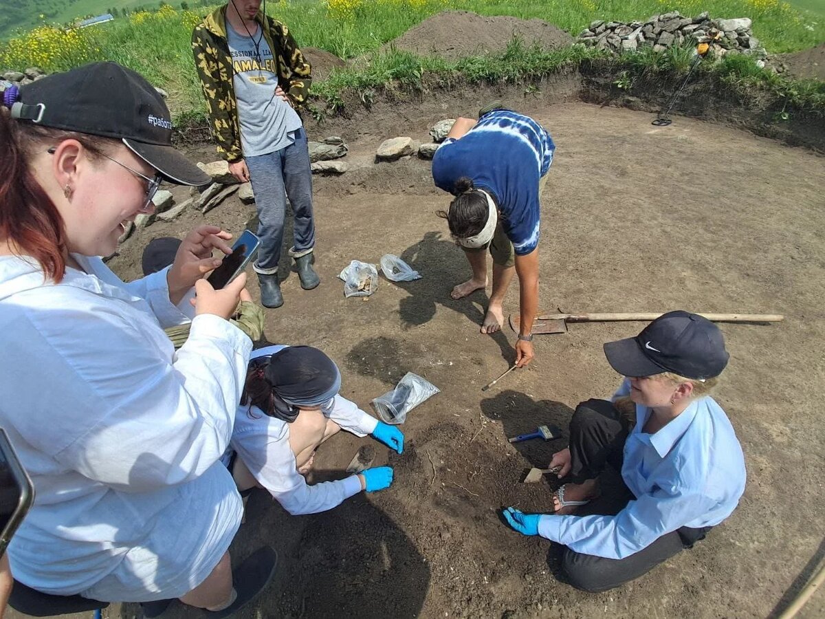 Листайте вправо, чтобы увидеть больше изображений