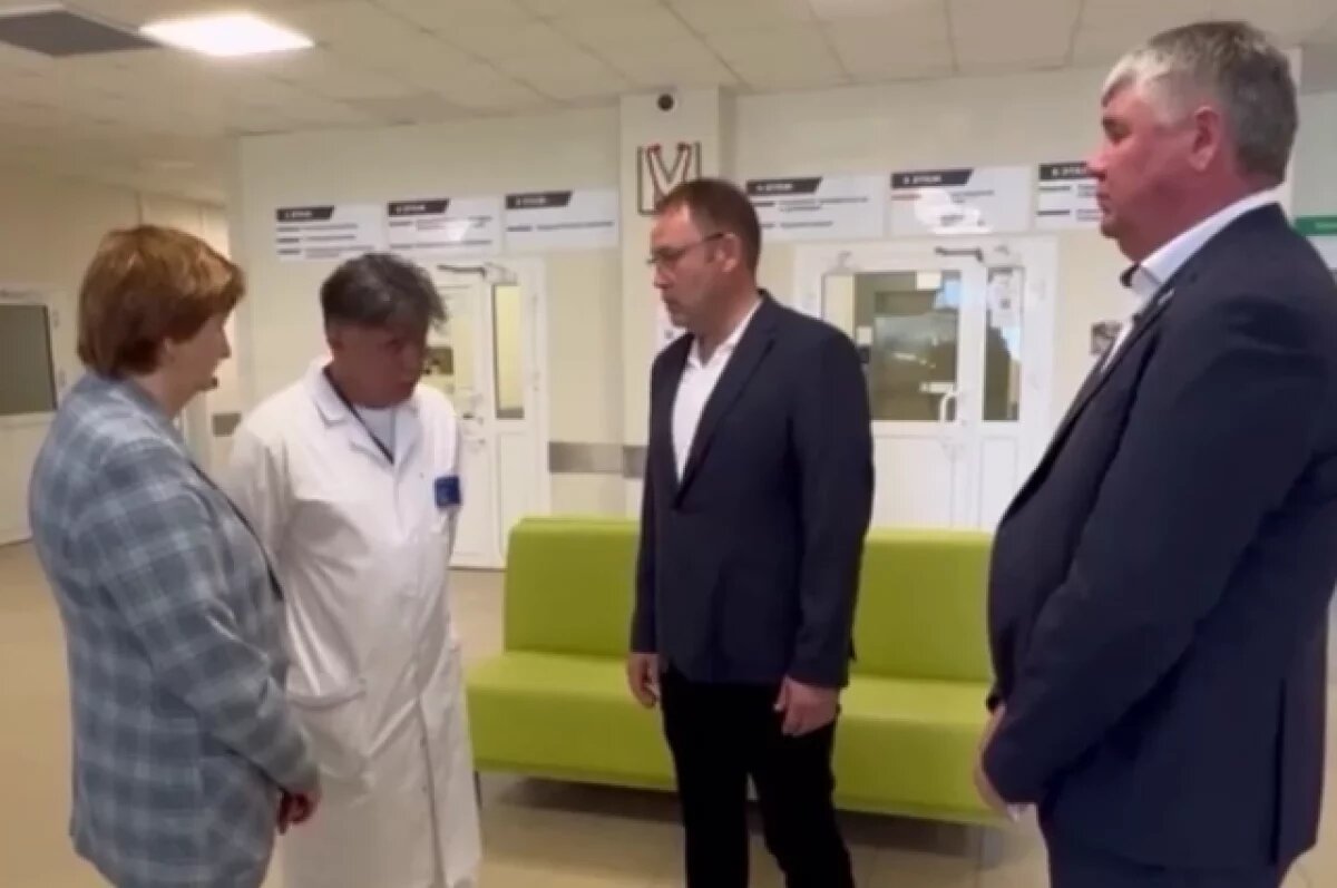    Середюк пообещал уволить главврача Междуреченска за нехватку специалистов