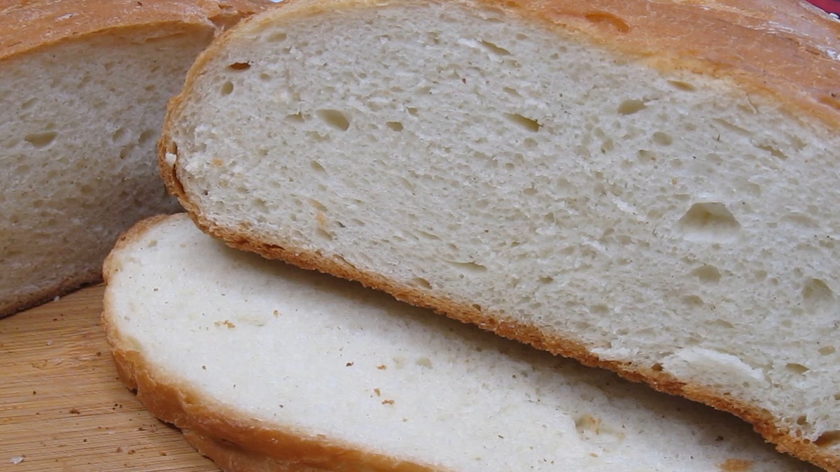 Обязательно попробуйте испечь его! Я в восторге от него! Хочу испечь так ржаной хлеб!