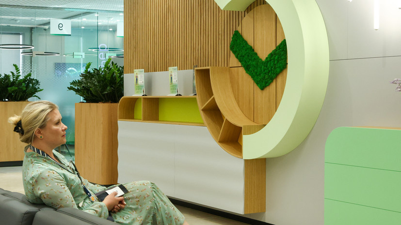 Сбербанк в очередной раз снижает ставки по вкладам, ипотеке и потребительским кредитам