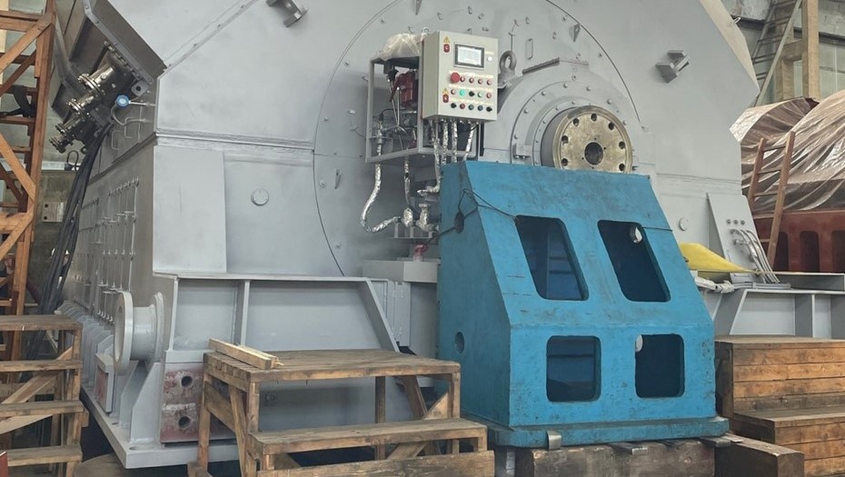    Фото двигателя ледокола "Чукотка" Автор фото: Российский морской регистр судоходства