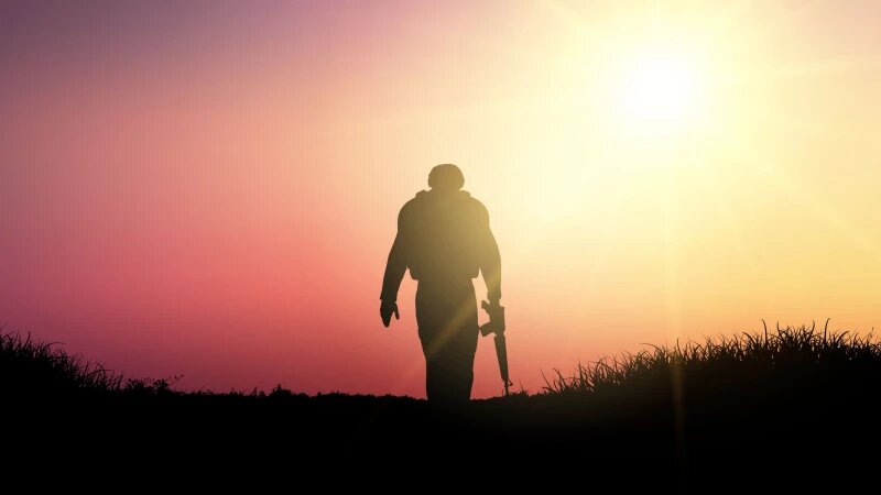     Силуэт солдата. Фото: ru.freepik.com, автор kjpargeter.