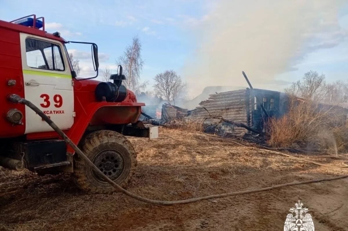    В Тверской области пожарные выезжали на 3 пожара и одно ДТП