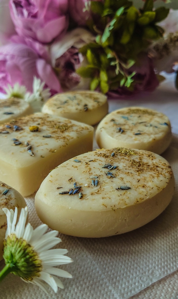 Мыло с ромашкой и лавандой