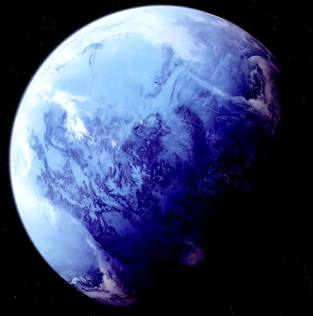 Планета Илум. Священное место для любого джедая. После падения Империи, Первый орден использовал её для создания мощнейшего оружия - Базы Старкиллер. 