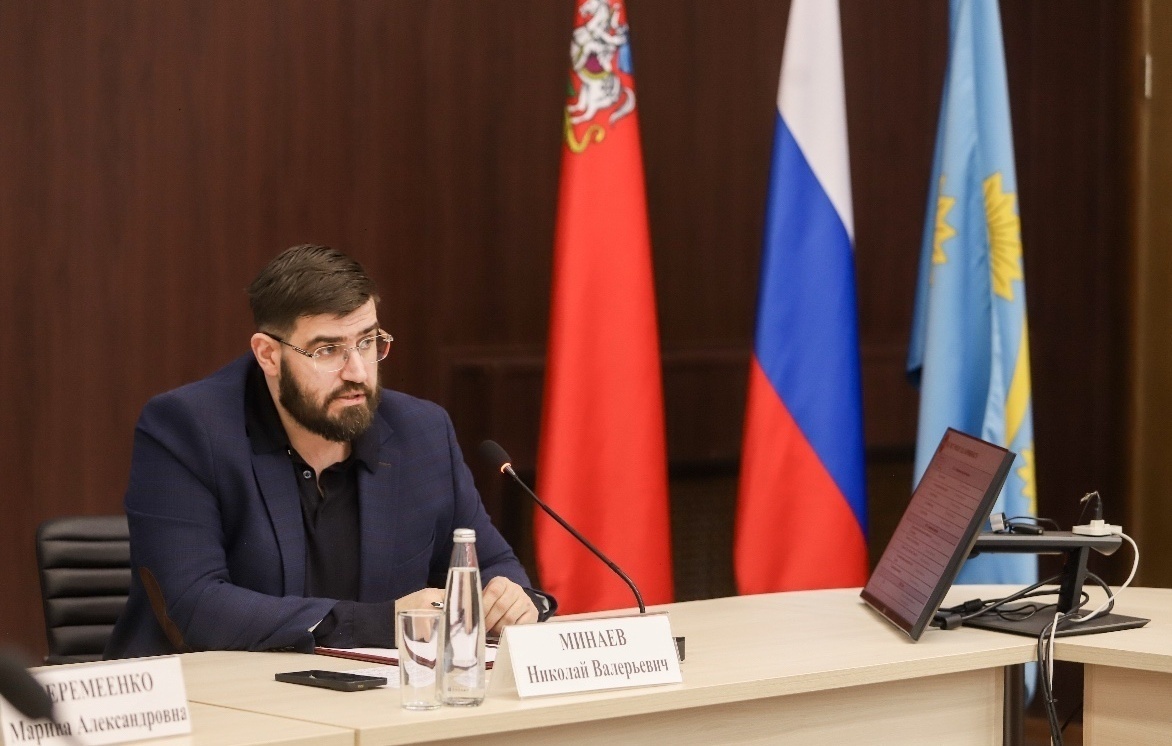    Николай Минаев  Официальная страница Николая Минаева в ВКонтакте