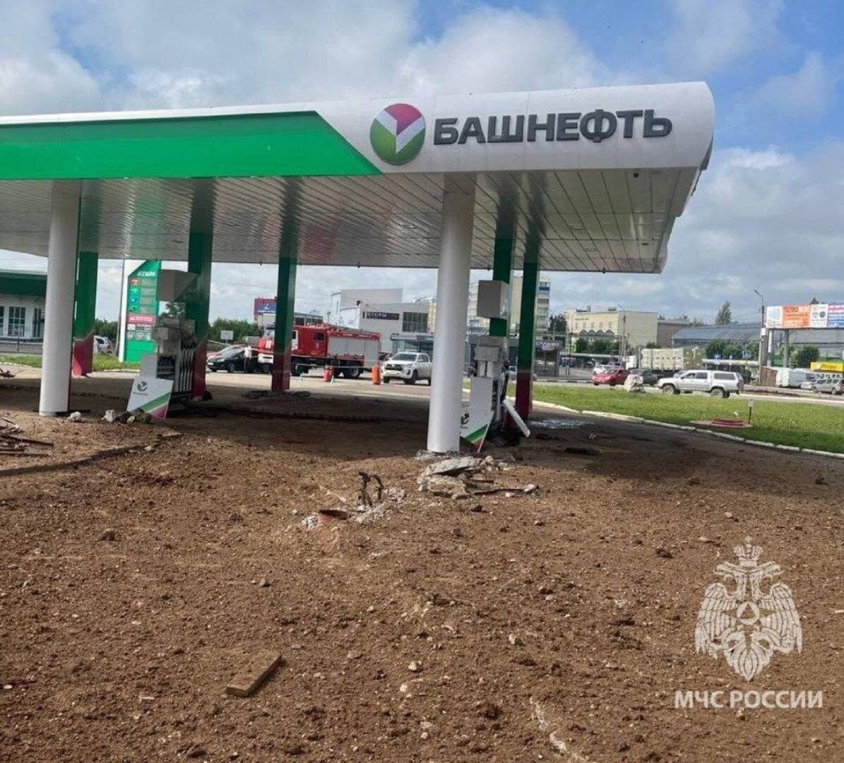   МЧС: хлопок на заправке в Башкортостане произошел во время ремонтных работ