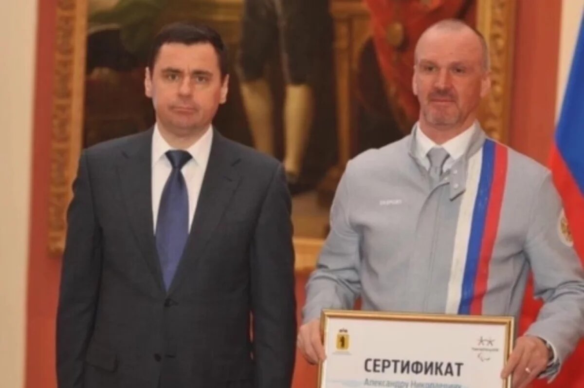    Понгильский с бывшим губернатором Ярославской области Дмитрием Мироновым.