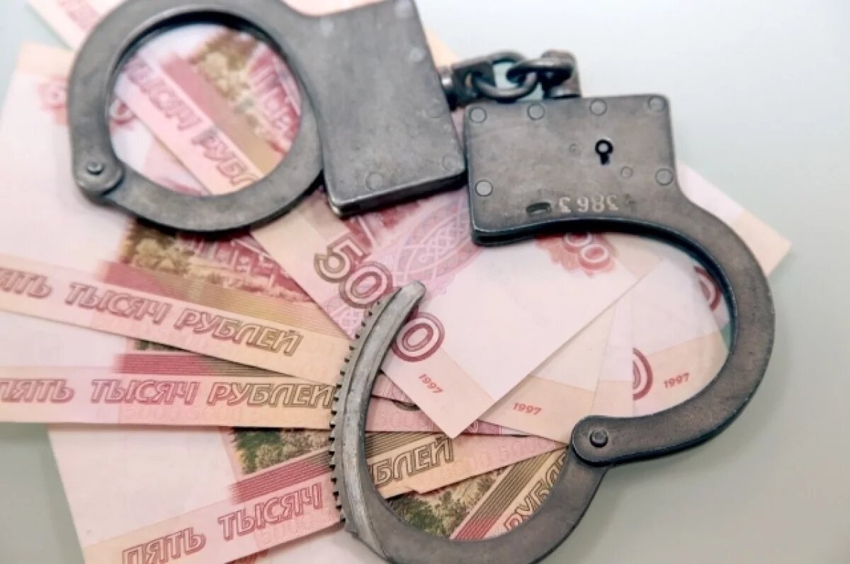    Экс-начальника Госавтоинспекции Красноярского края задержали за взятку