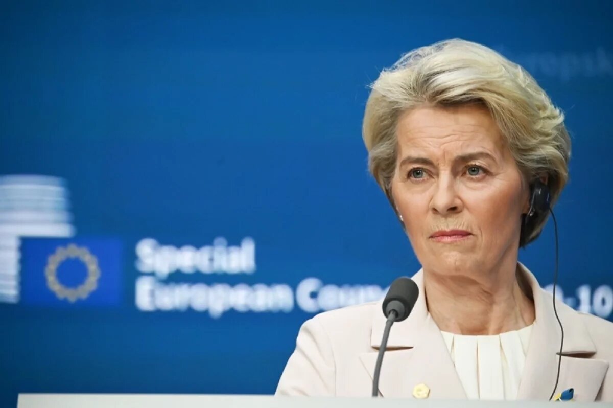    Euractiv: 74 евродепутата поддержали вотум недоверия главе ЕК за коррупцию