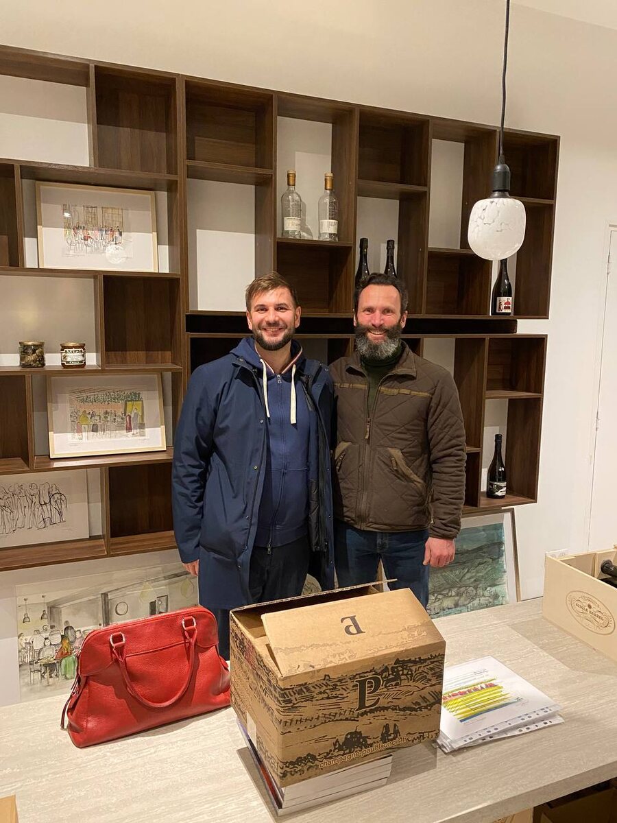 Фото с создателем дома Paul Launois 