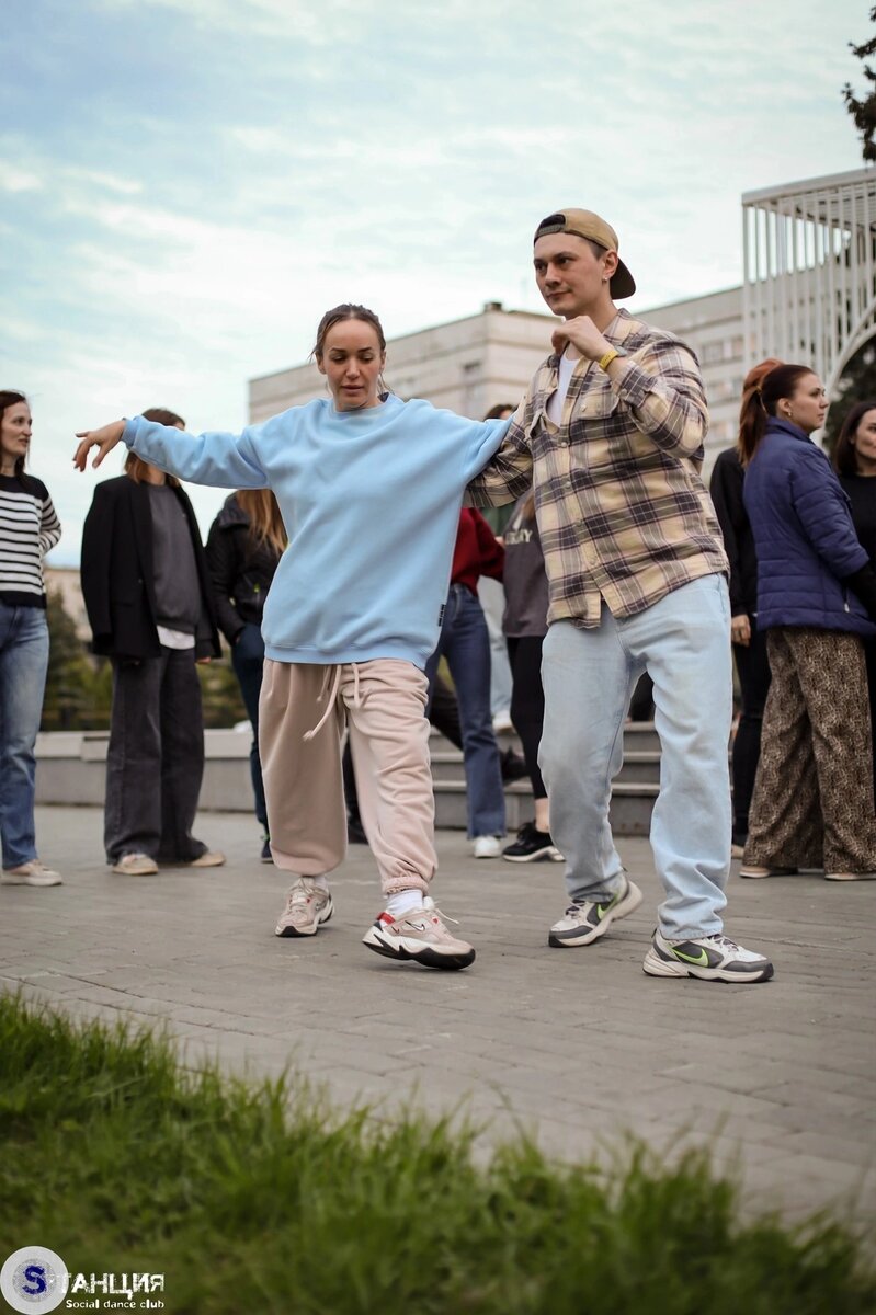 Танцы в Челябинске https://stanciasalsa.ru/