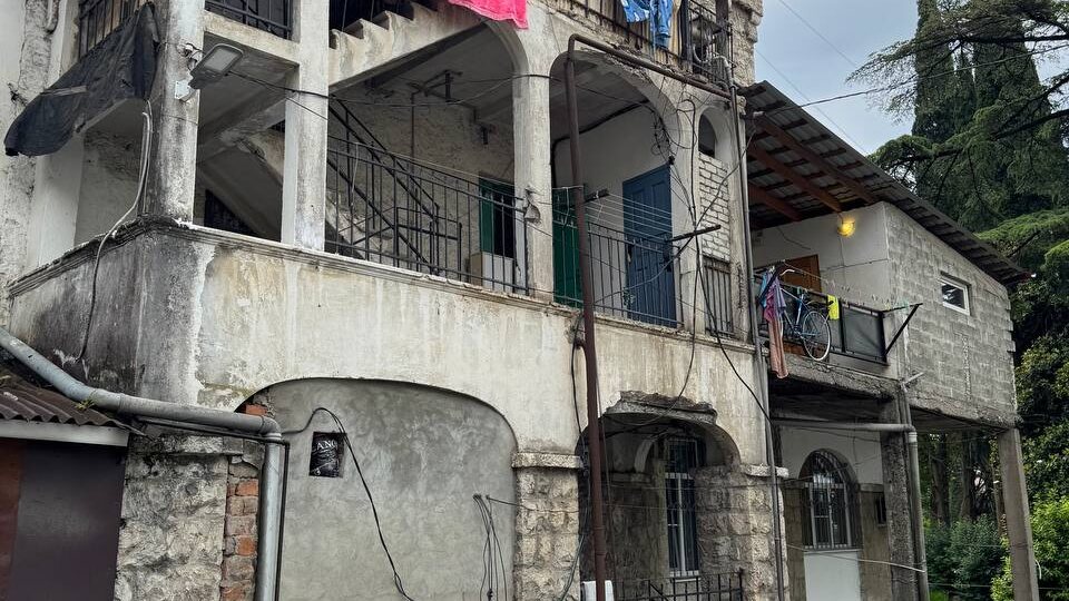 Страна души или страна-заброшка? Стоит ли отдыхать в Абхазии