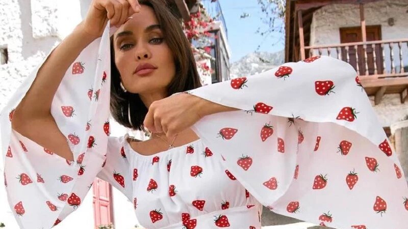     Какие платья должны быть в гардеробе летом 2025 WildBerries