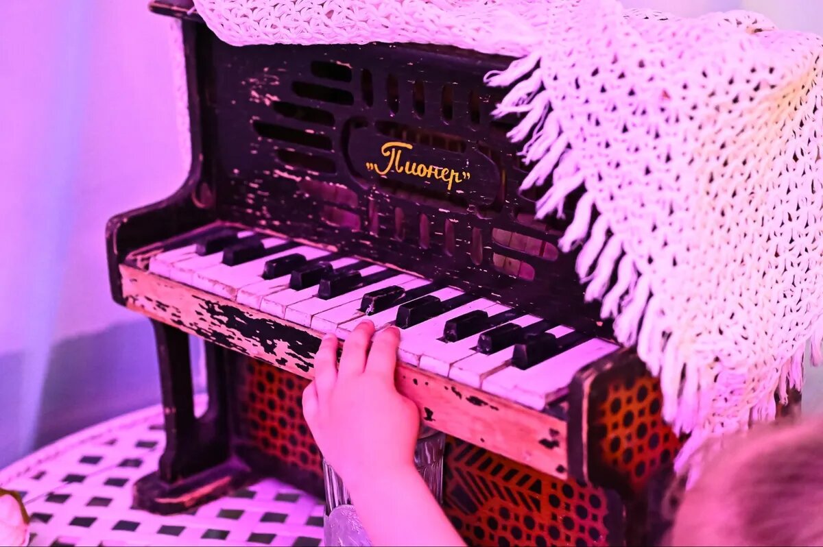 В спектакле очень нежная, почти медитативная музыкальная тема  |Фото: Андрей Ткаченко